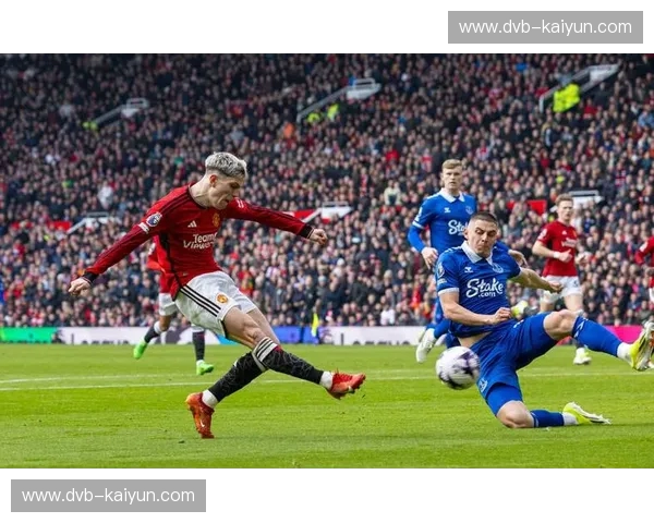 英超2020集锦：停摆与重燃的赛季记忆